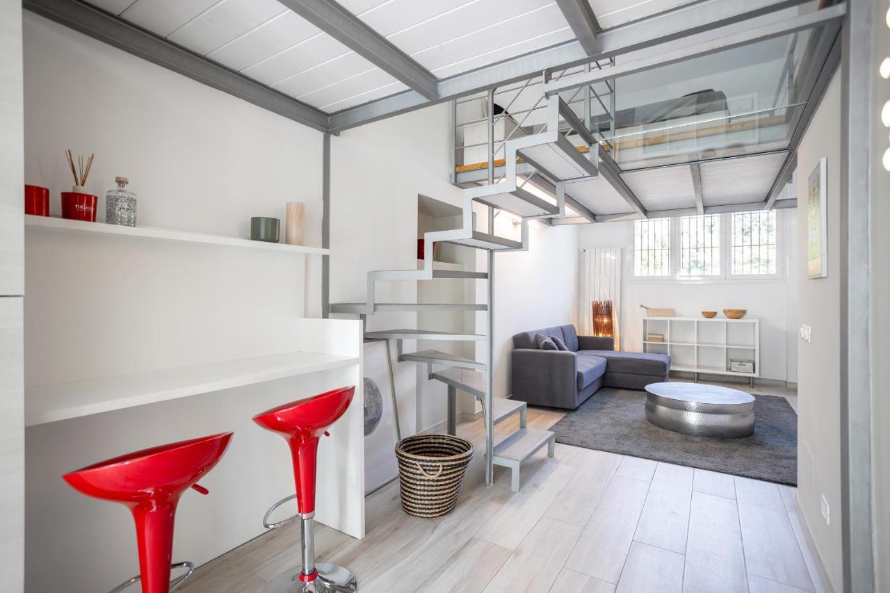 Navigli-Duomo Exclusive Design Loft Su Due Piani Con Wifi Apartment Milan Bagian luar foto