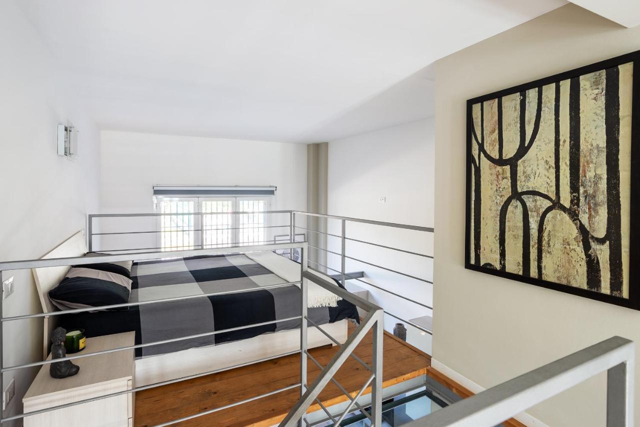 Navigli-Duomo Exclusive Design Loft Su Due Piani Con Wifi Apartment Milan Bagian luar foto